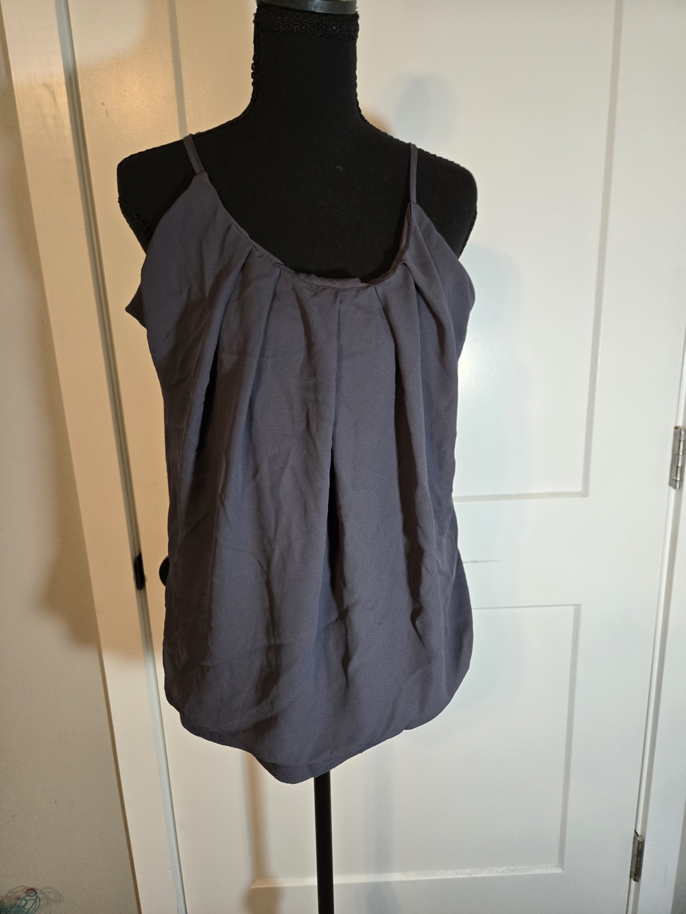 Maurices Charcoal Grey Pleated Bubble Hem Cami Tank Top Size XL